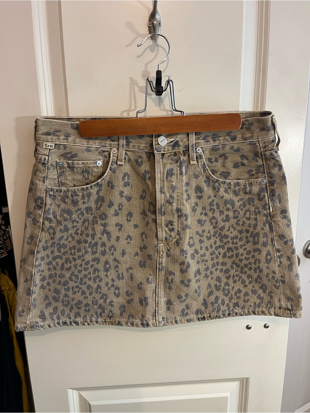 Citizens Of Humanity Leopard Print Mini Skirt size 28